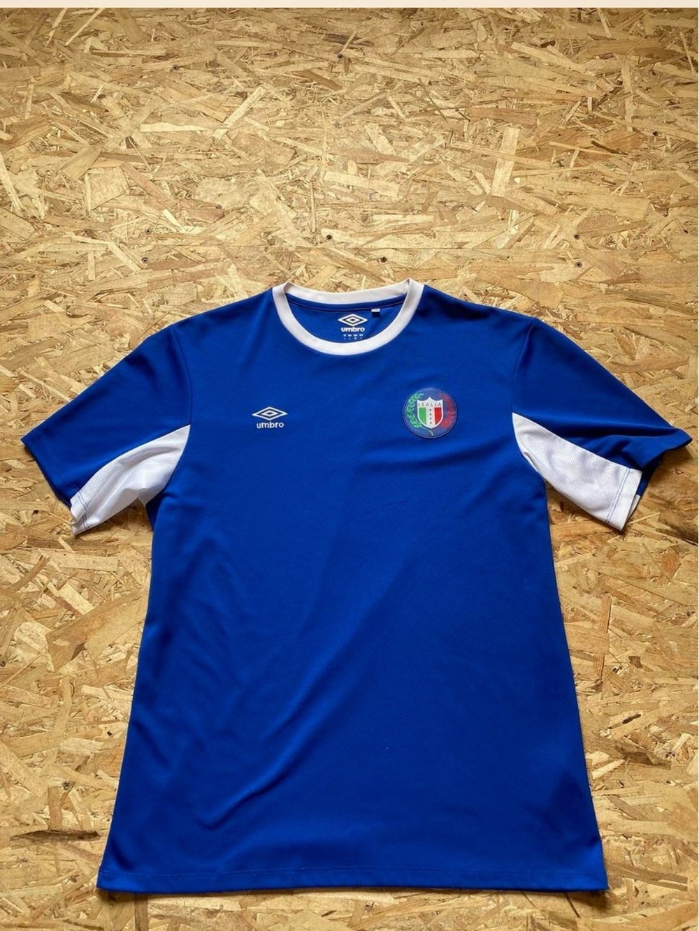 Umbro Men’s Italia Royal Blue and White Football Jersey